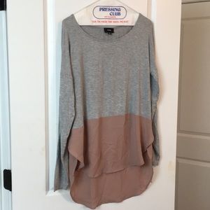 Fate gray and tan long sleeve blouse